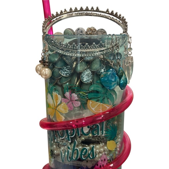 🧜‍♀️ Mermaid Vibes Jewelry Jar – Tropical Beach Treasure Aesthetic 🐚 - Picture 2 of 7